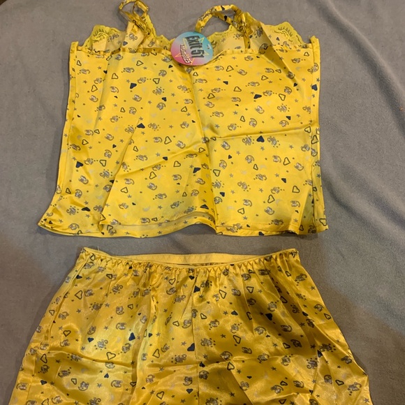 Girl’s monkey PJs - Picture 2 of 3